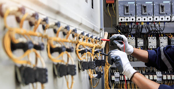 Professional Electrician technician working in Newcastle, OK